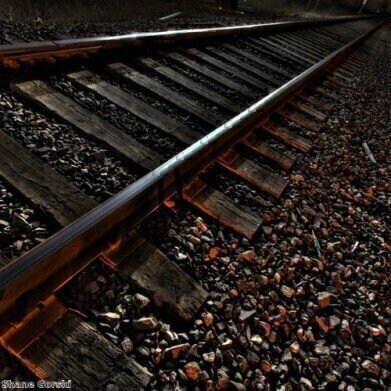 Crude oil spilled from rail car in Minnesota
